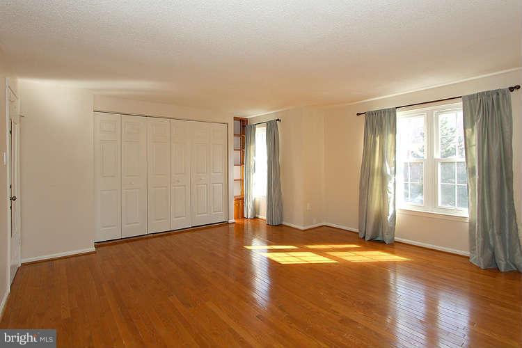 11342 Baroque Road Silver Spring, MD 20901 - Photo 14 of 29 Bedroom (Master)