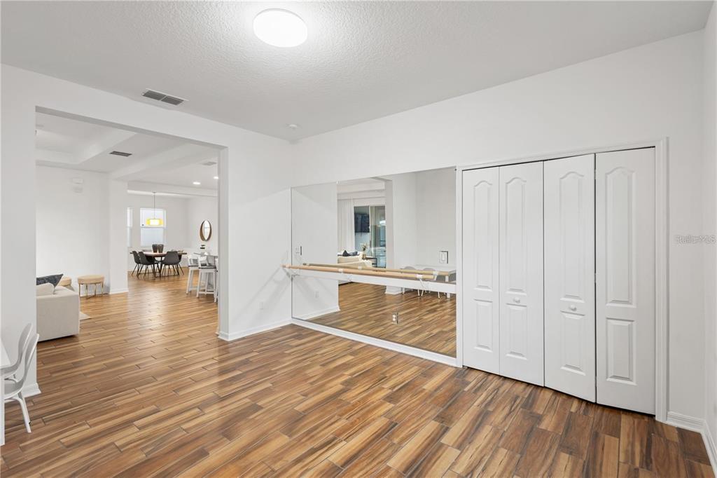 14776 Magnolia Ridge Loop Winter Garden, FL 34787 - Photo 12 of 69