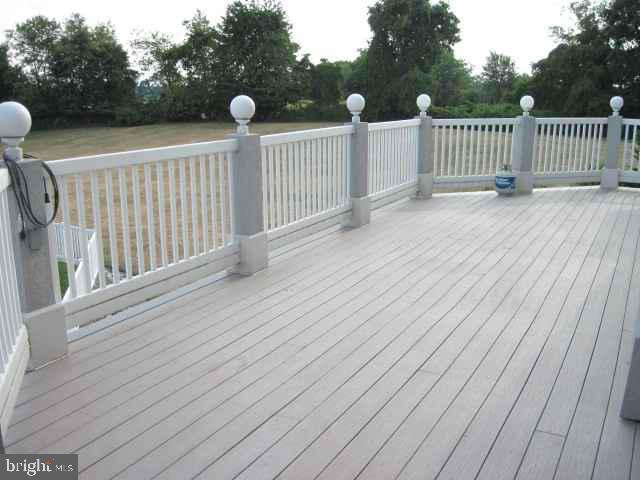 7155 Sterling Road Harrisburg, PA 17112 - Photo 13 of 25 Gallery Image 13