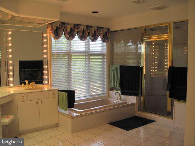 7155 Sterling Road Harrisburg, PA 17112 - Photo 19 of 25 Gallery Image 19
