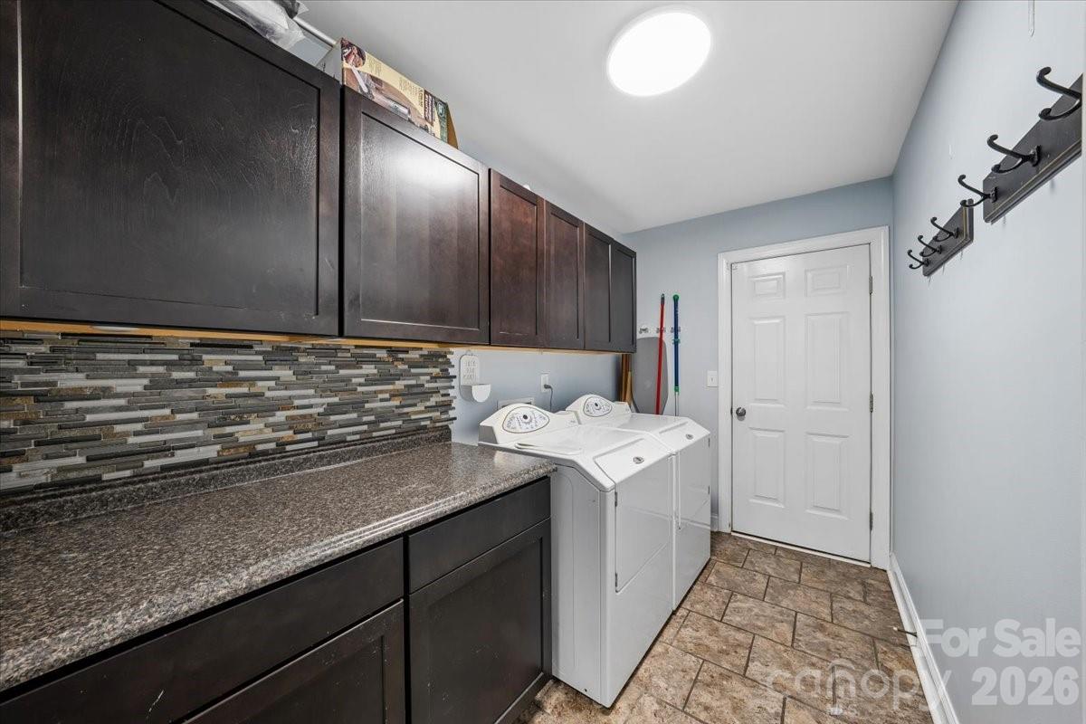 1006 Spring Rose Lane Matthews, NC 28104 - Photo 35 of 48
