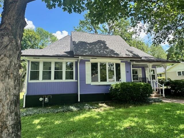 320 North Spring Street Nevada, MO 64772 - Photo 2 of 16