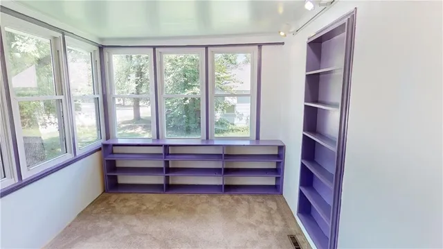 $1,150 | 320 North Spring Street, Nevada, MO 64772