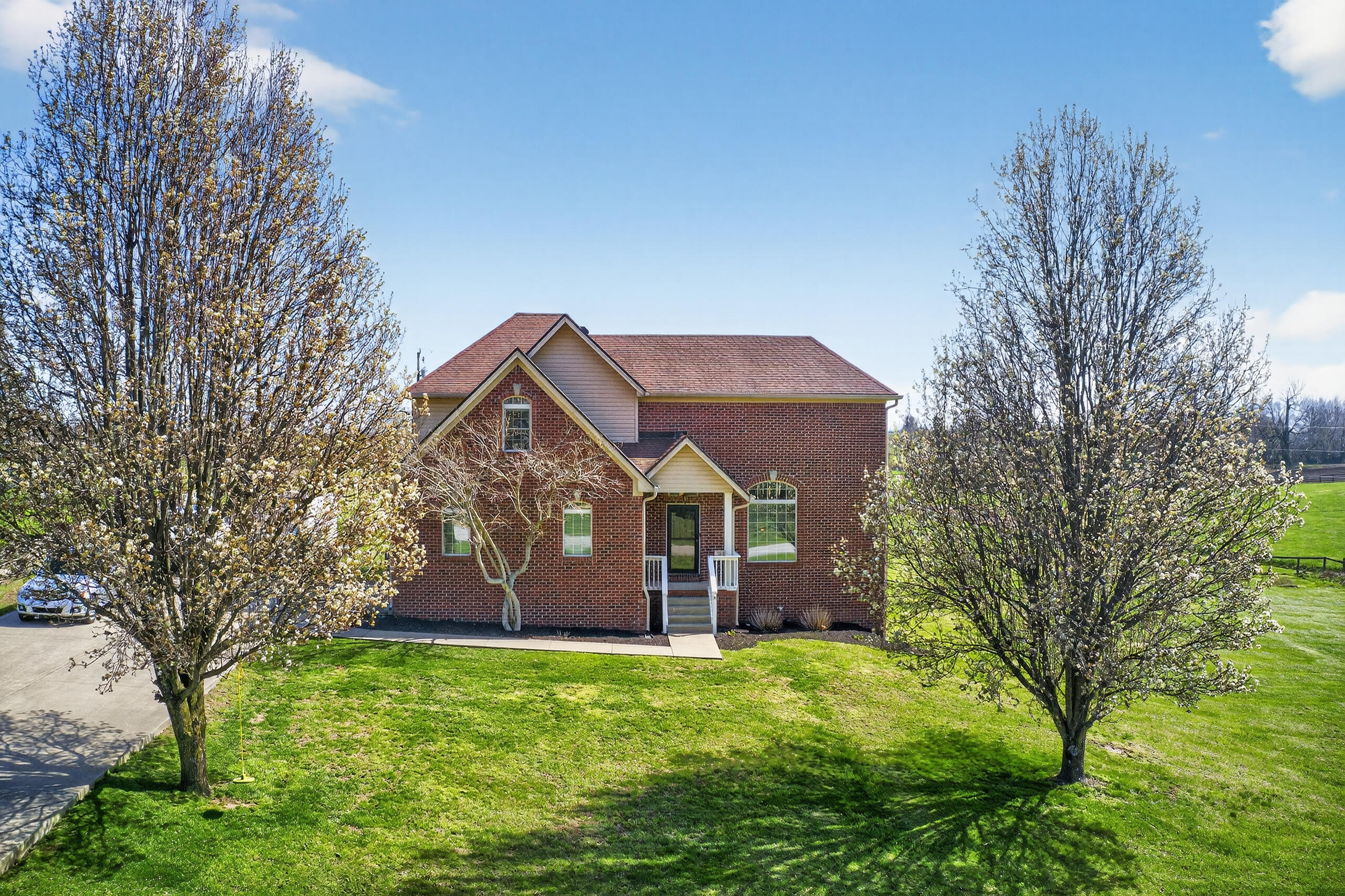 201 Squires Pointe Road Paris, KY 40361 - Photo 58 of 59 158