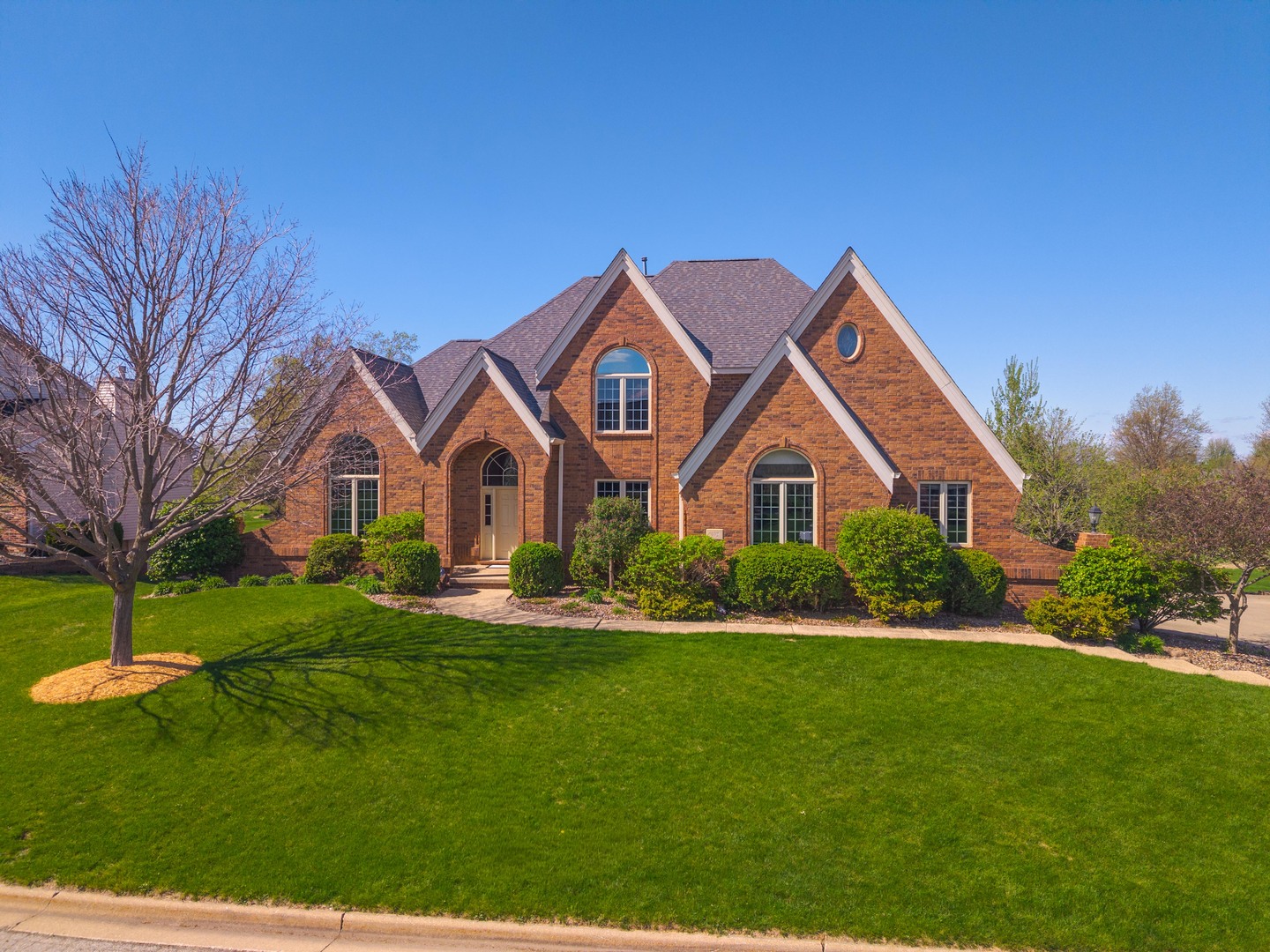 402 Northridge Estates Normal, IL 61761 - Photo 1 of 52