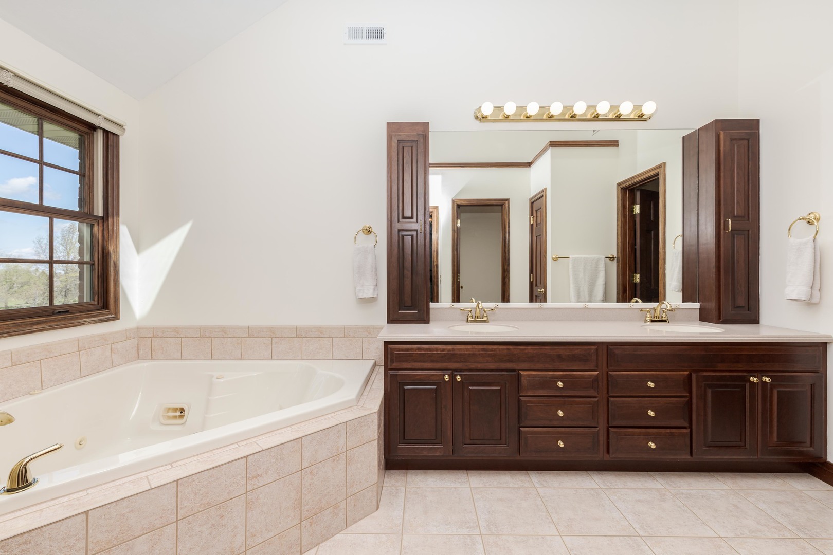 402 Northridge Estates Normal, IL 61761 - Photo 27 of 52
