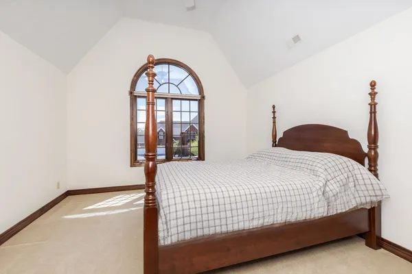 $750,000 | 402 Northridge Estates, Normal, IL 61761