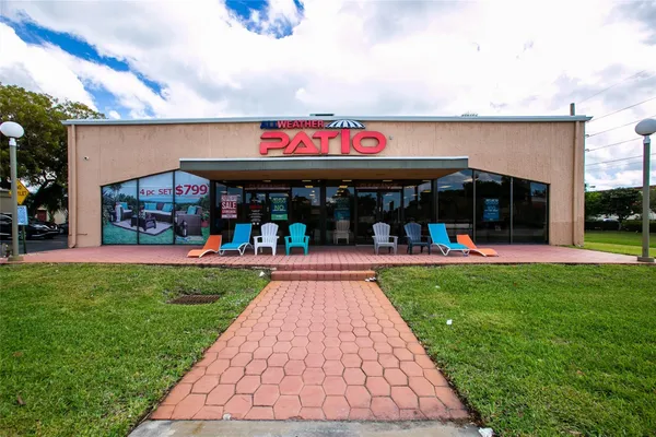 $25 | 2050 North University Drive, Sunrise, FL 33322