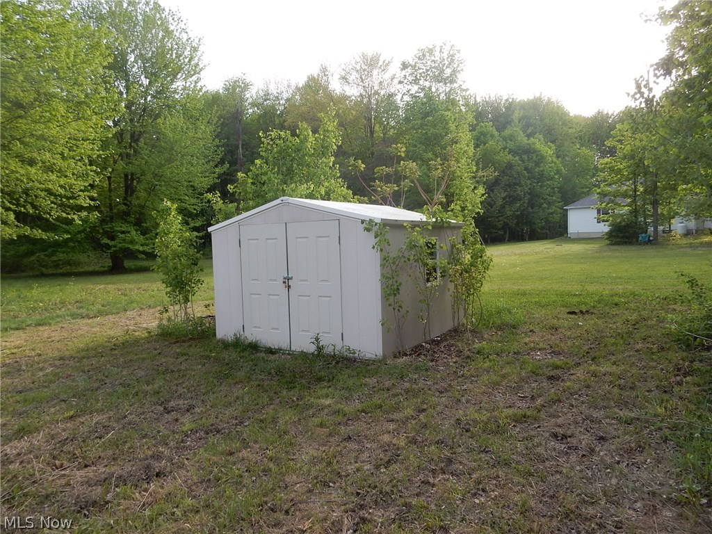 5512 White Road Geneva, OH 44041 - Photo 8 of 35 Gallery Image 8