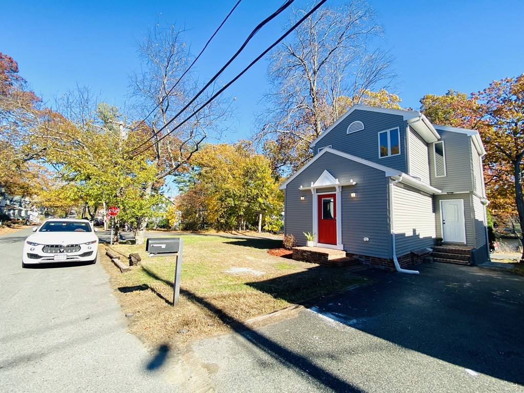 3 Golden Hills Road Saugus, MA 01906 - Photo 1 of 35 Gallery Image 1