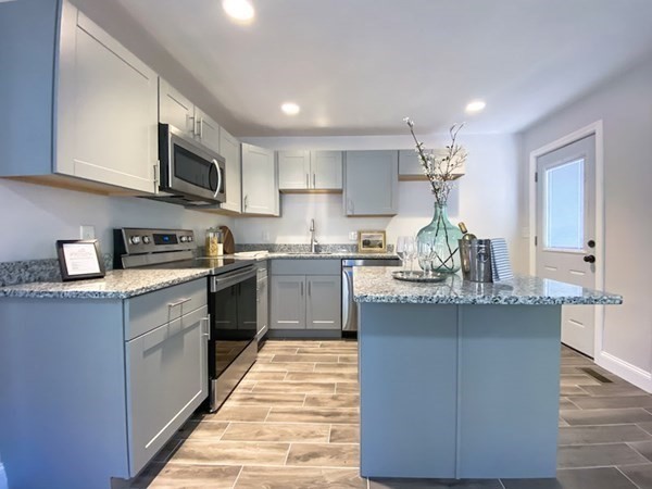 3 Golden Hills Road Saugus, MA 01906 - Photo 20 of 35 Gallery Image 20