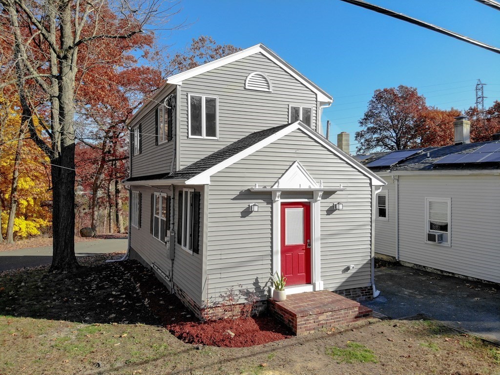 3 Golden Hills Road Saugus, MA 01906 - Photo 2 of 35 Gallery Image 2