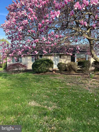 $349,900 | 112 Stump Road, North Wales, PA 19454