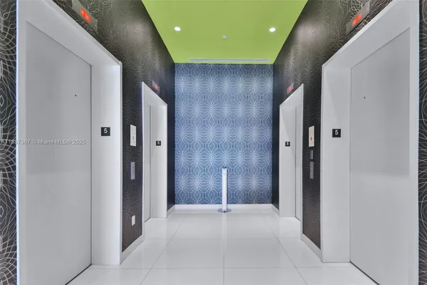 $7,500 | 501 Northeast 31st Street, Unit 410, Miami, FL 33137