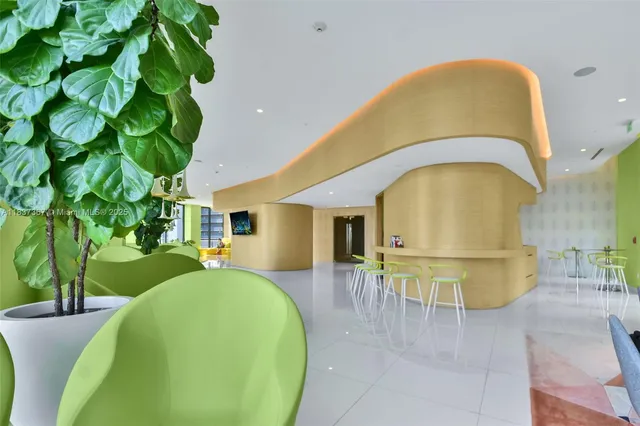 $7,500 | 501 Northeast 31st Street, Unit 410, Miami, FL 33137