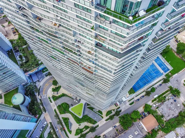 $7,500 | 501 Northeast 31st Street, Unit 410, Miami, FL 33137