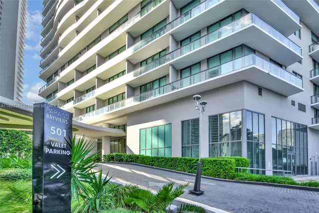 $7,500 | 501 Northeast 31st Street, Unit 410, Miami, FL 33137