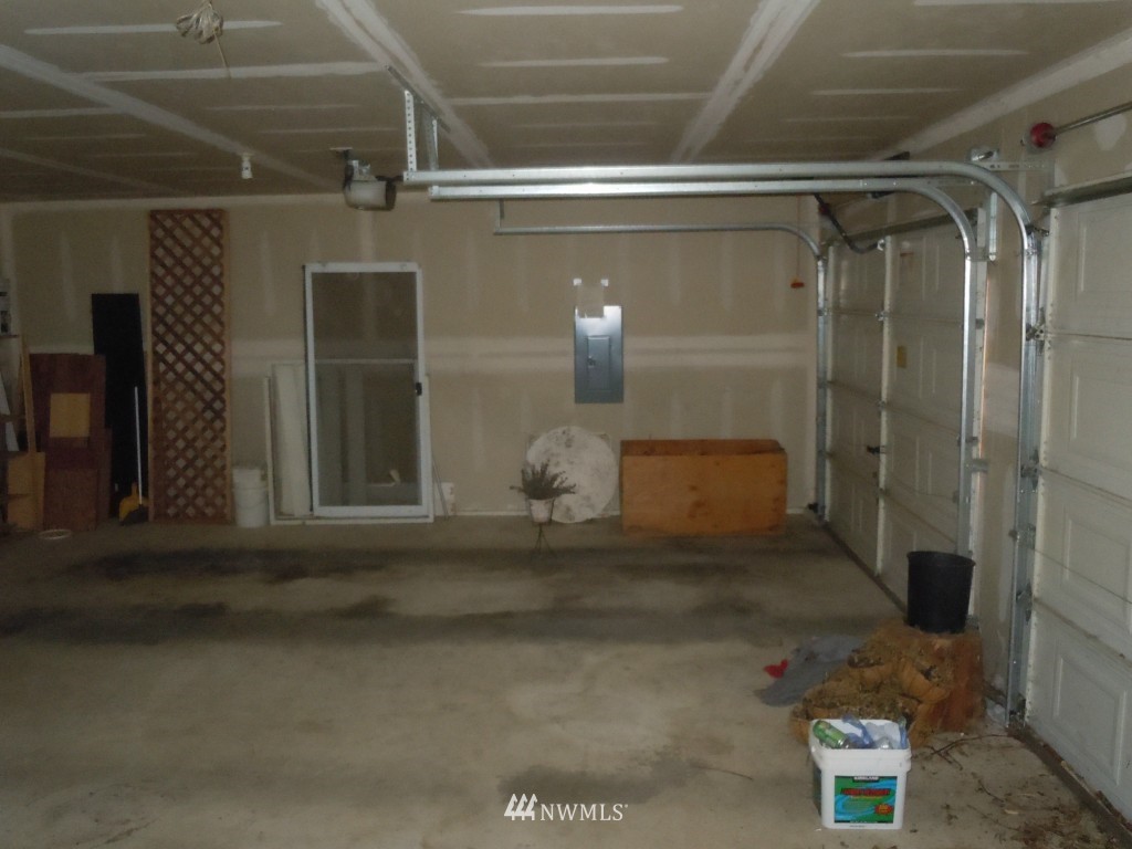 4111 Violet Court Southwest Rochester, WA 98579 - Photo 6 of 12