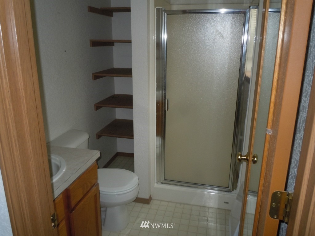 4111 Violet Court Southwest Rochester, WA 98579 - Photo 10 of 12