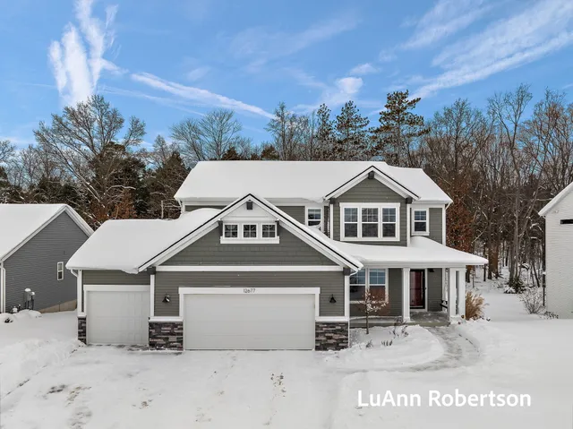 $624,000 | 1506 South Beacon Boulevard, Grand Haven, MI 49417