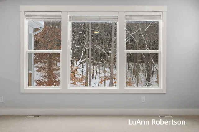 $624,000 | 1506 South Beacon Boulevard, Grand Haven, MI 49417