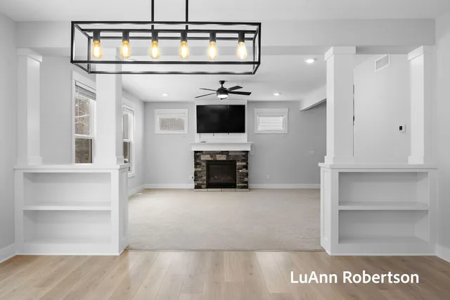 $624,000 | 1506 South Beacon Boulevard, Grand Haven, MI 49417