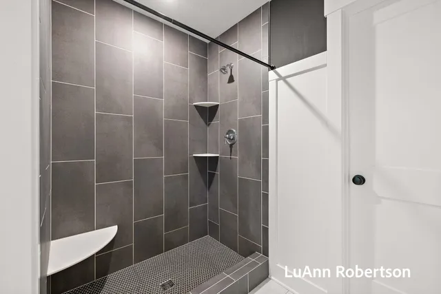 $624,000 | 1506 South Beacon Boulevard, Grand Haven, MI 49417