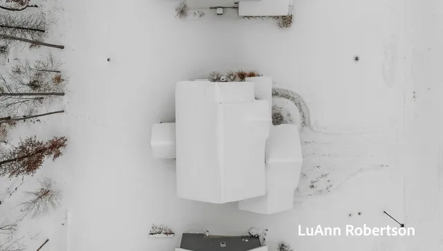 $624,000 | 1506 South Beacon Boulevard, Grand Haven, MI 49417