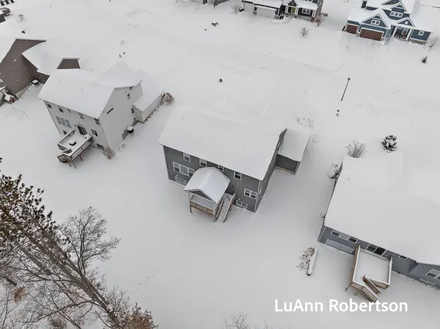 $624,000 | 1506 South Beacon Boulevard, Grand Haven, MI 49417