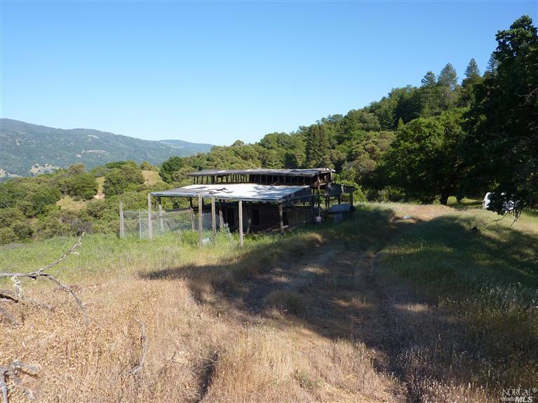 940 McNab Ranch Road Ukiah, CA 95482 - Photo 1 of 1 Gallery Image 1