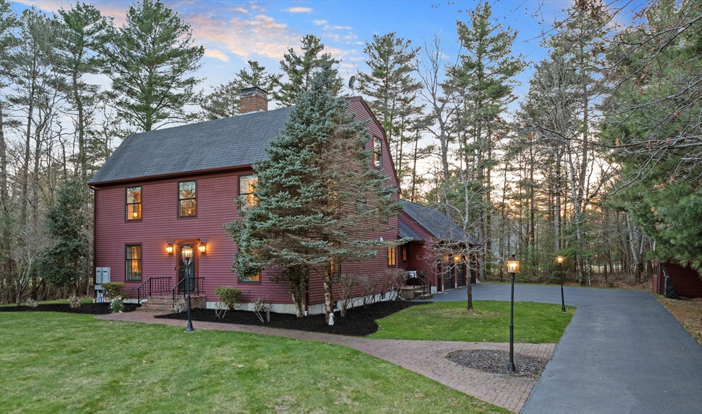 10 Azel Road Freetown, MA 02717 - Photo 1 of 39 Gallery Image 1