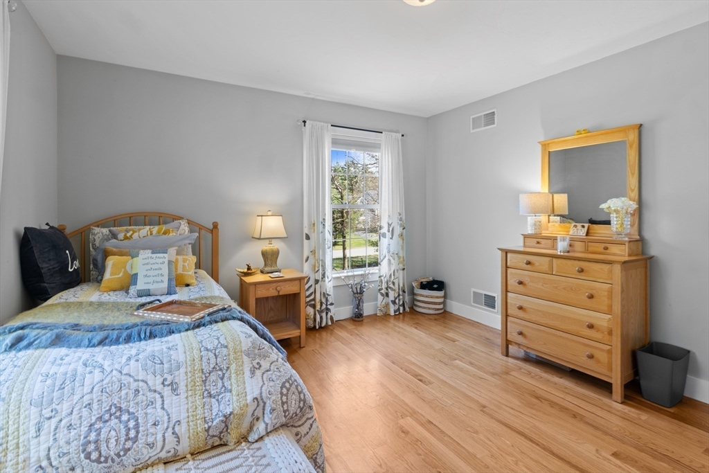 10 Azel Road Freetown, MA 02717 - Photo 22 of 39 Gallery Image 22