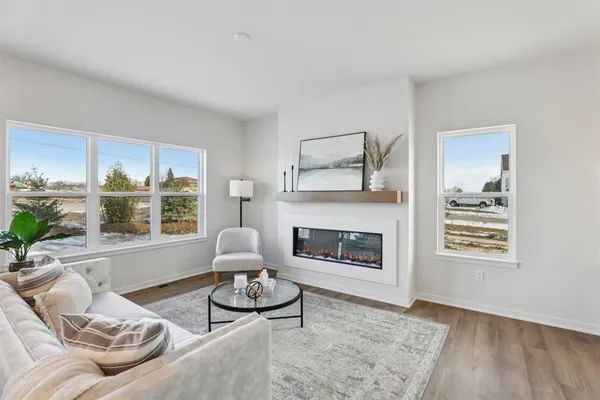 $438,900 | 580 Buss, Cottage Grove, WI 53527