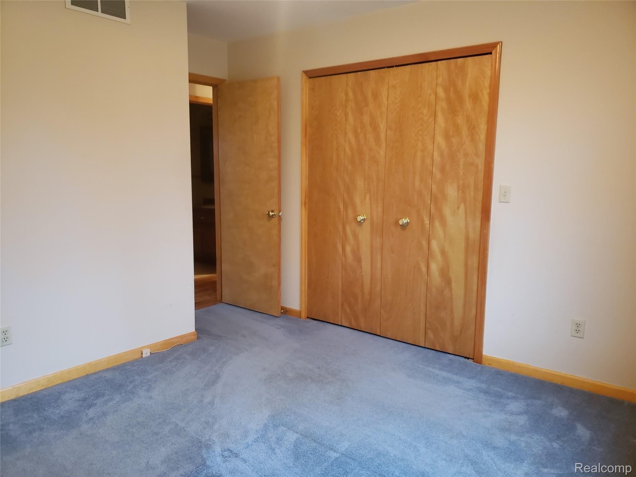 4552 Catlin Road Columbiaville, MI 48421 - Photo 16 of 41 Bedroom 2 (2)