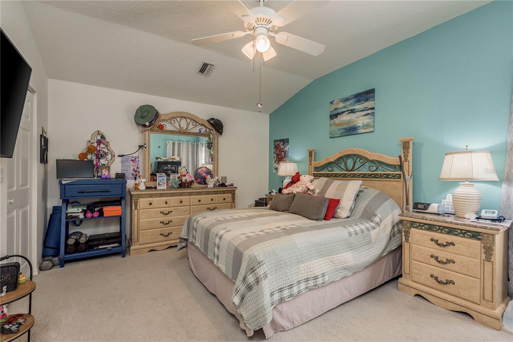 7536 Roland Court New Port Richey, FL 34654 - Photo 8 of 15 Gallery Image 8