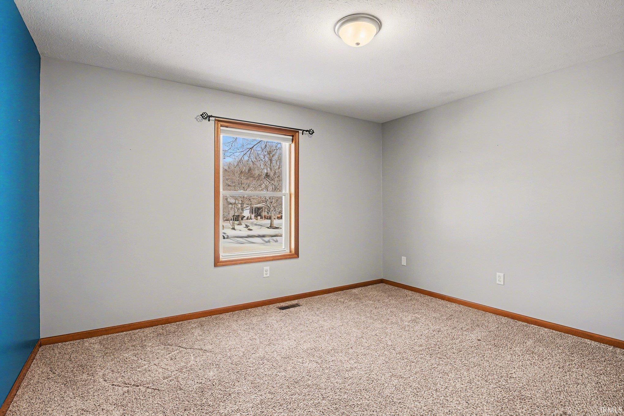 64675 Apple Ridge Road Goshen, IN 46526 - Photo 15 of 34 Gallery Image 15