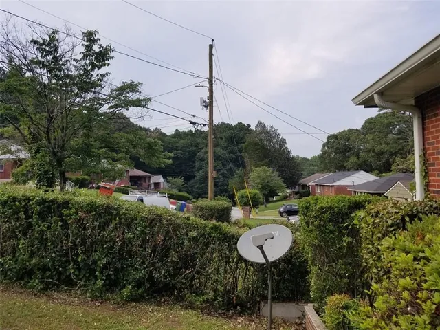 $1,600 | 817 Gertrude Street Northwest, Atlanta, GA 30318