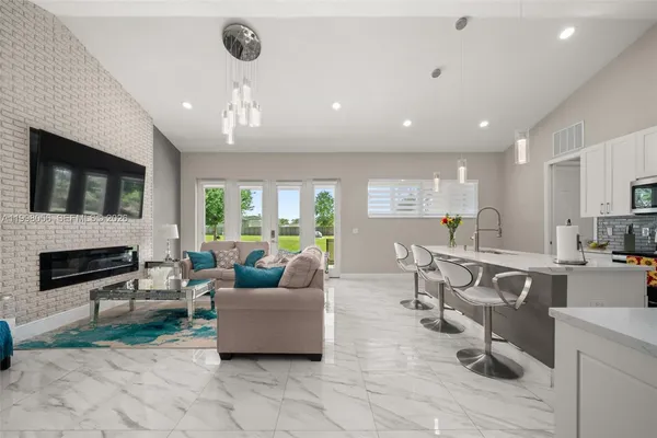 $495,000 | 2009 Flower, Sebring, FL 33875