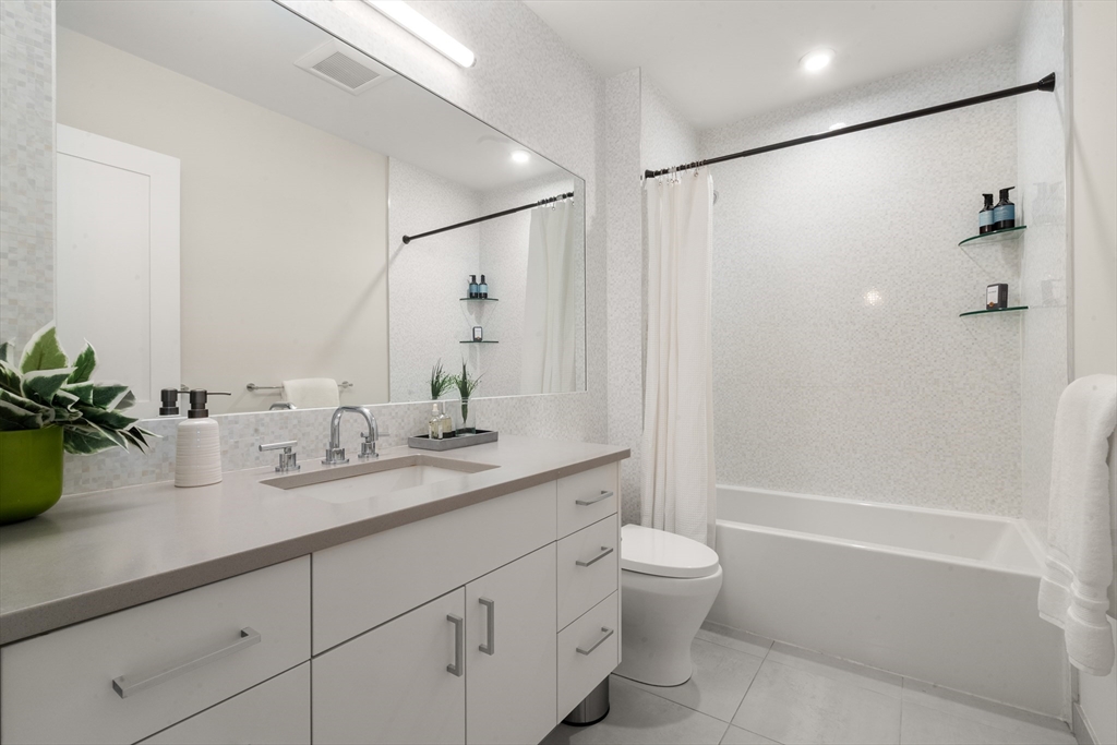 175 Coolidge Hill Road Cambridge, MA 02138 - Photo 24 of 42