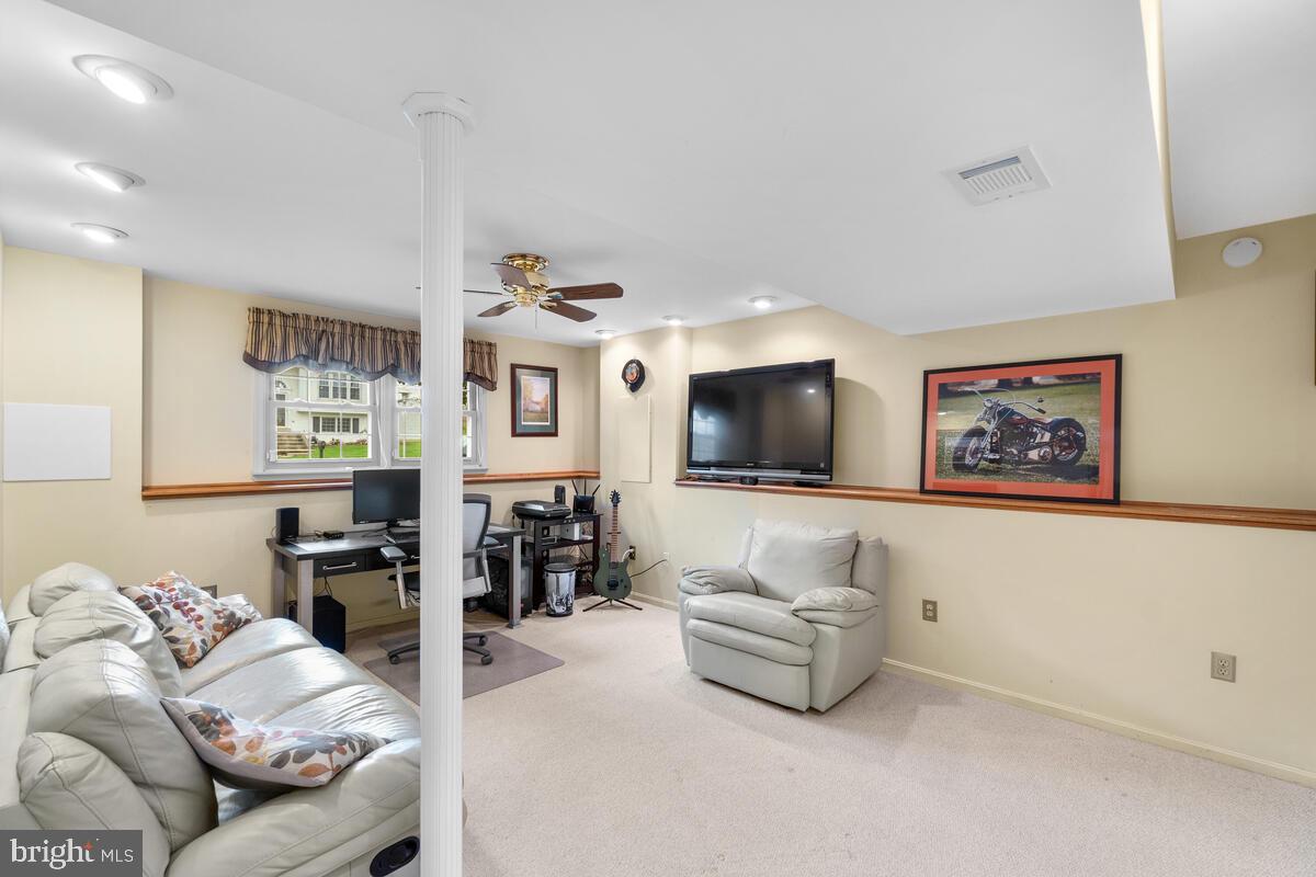312 Cheyenne Drive Frederick, MD 21701 - Photo 26 of 43 Lower level living room
