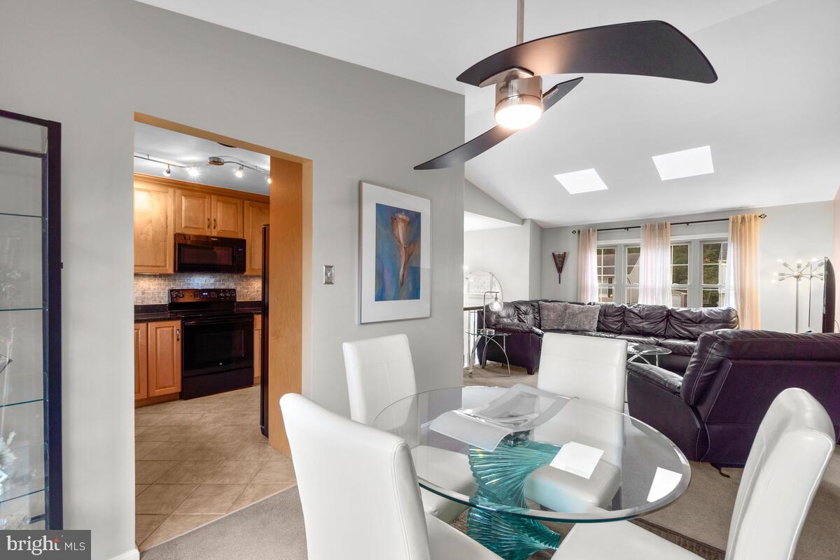 312 Cheyenne Drive Frederick, MD 21701 - Photo 7 of 43 Dining room