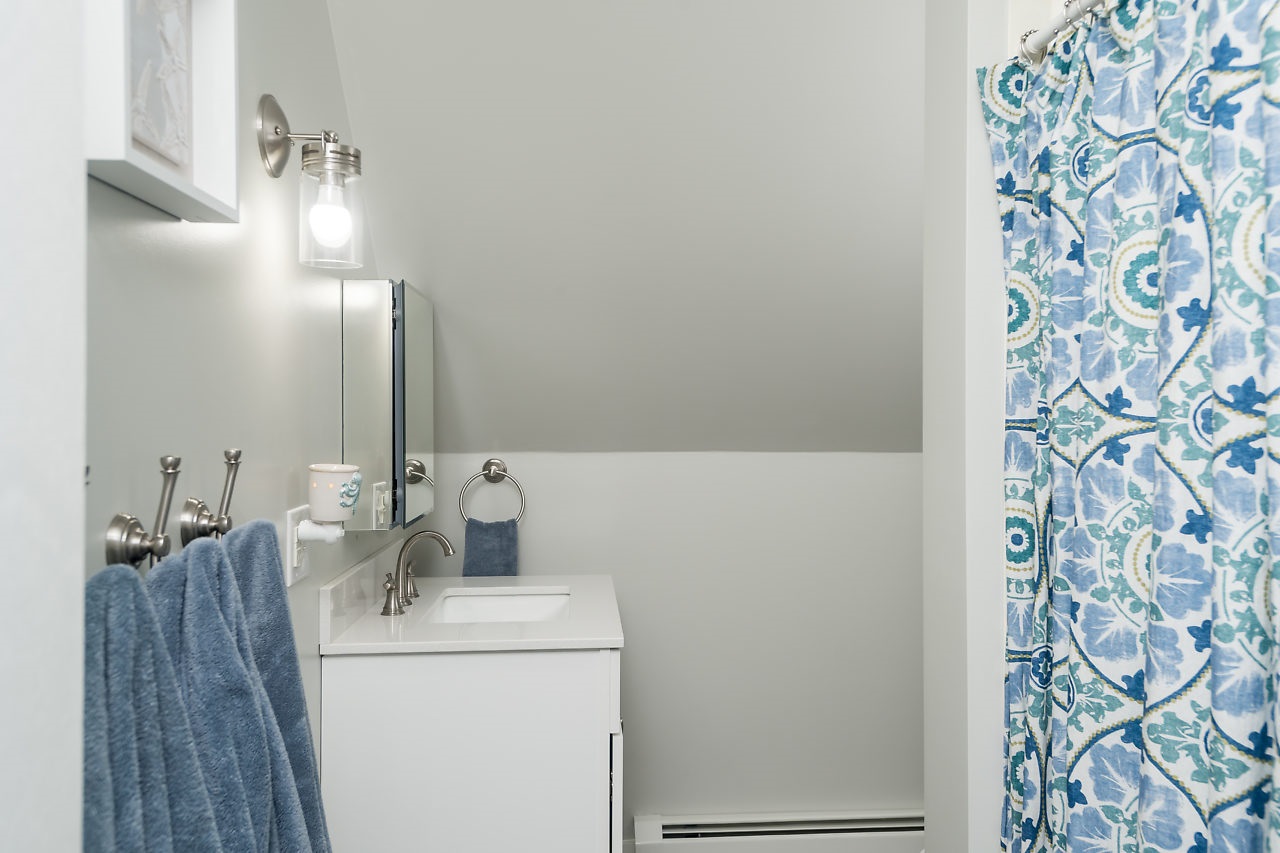 22 Hampshire Avenue Rochester, NH 03867 - Photo 24 of 29 Gallery Image 24