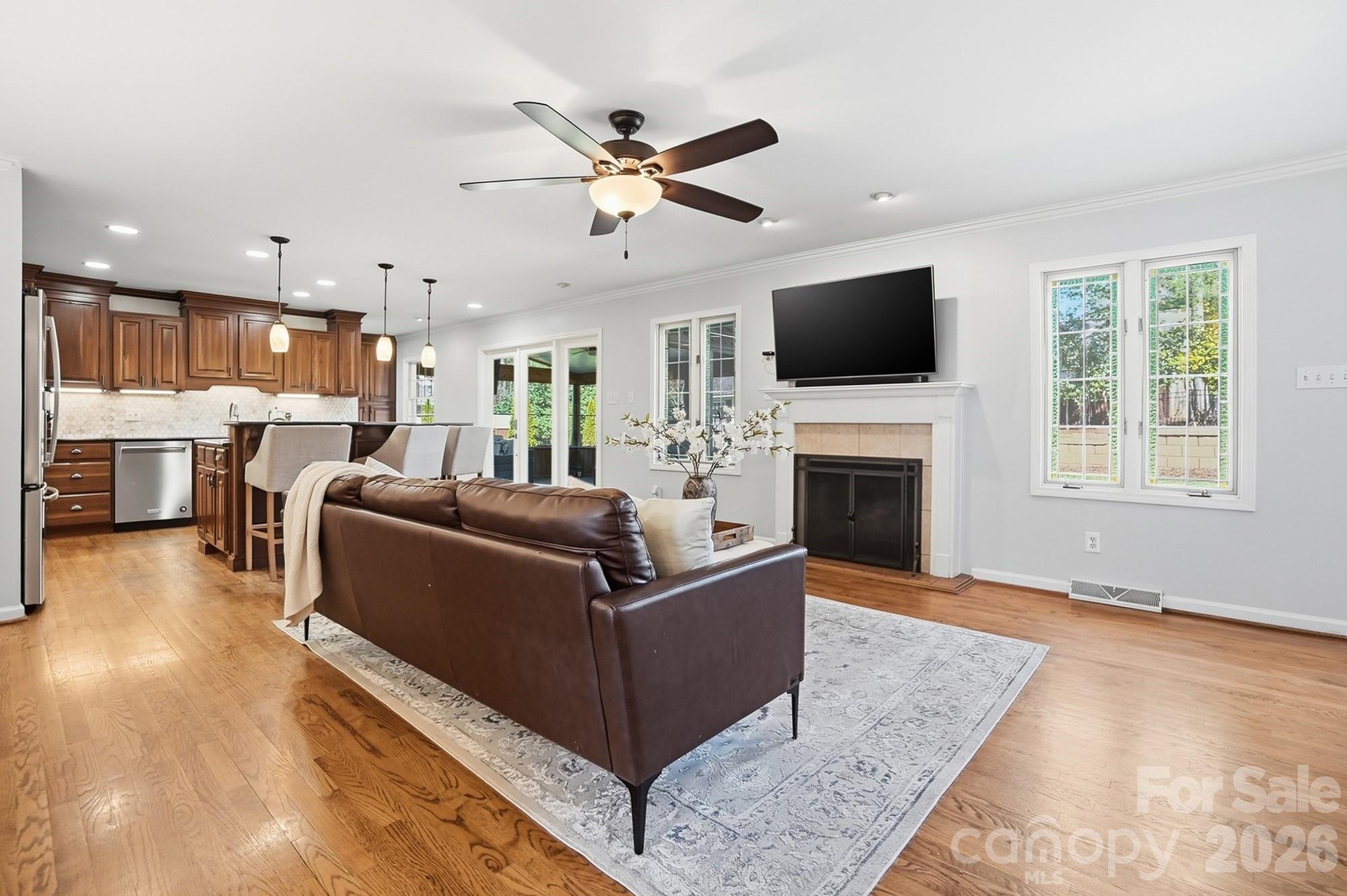 6123 Lake Providence Lane Charlotte, NC 28277 - Photo 2 of 42