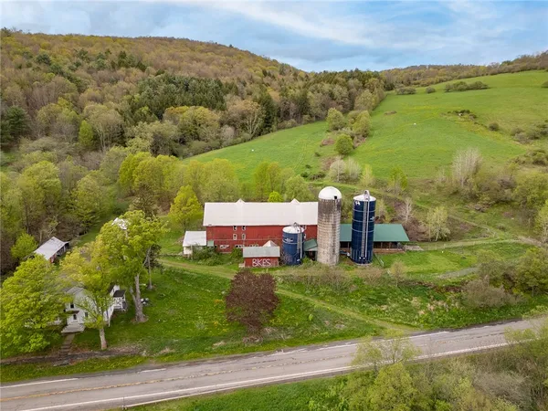 $385,000 | 52521 State Highway, Bloomville, NY 13739