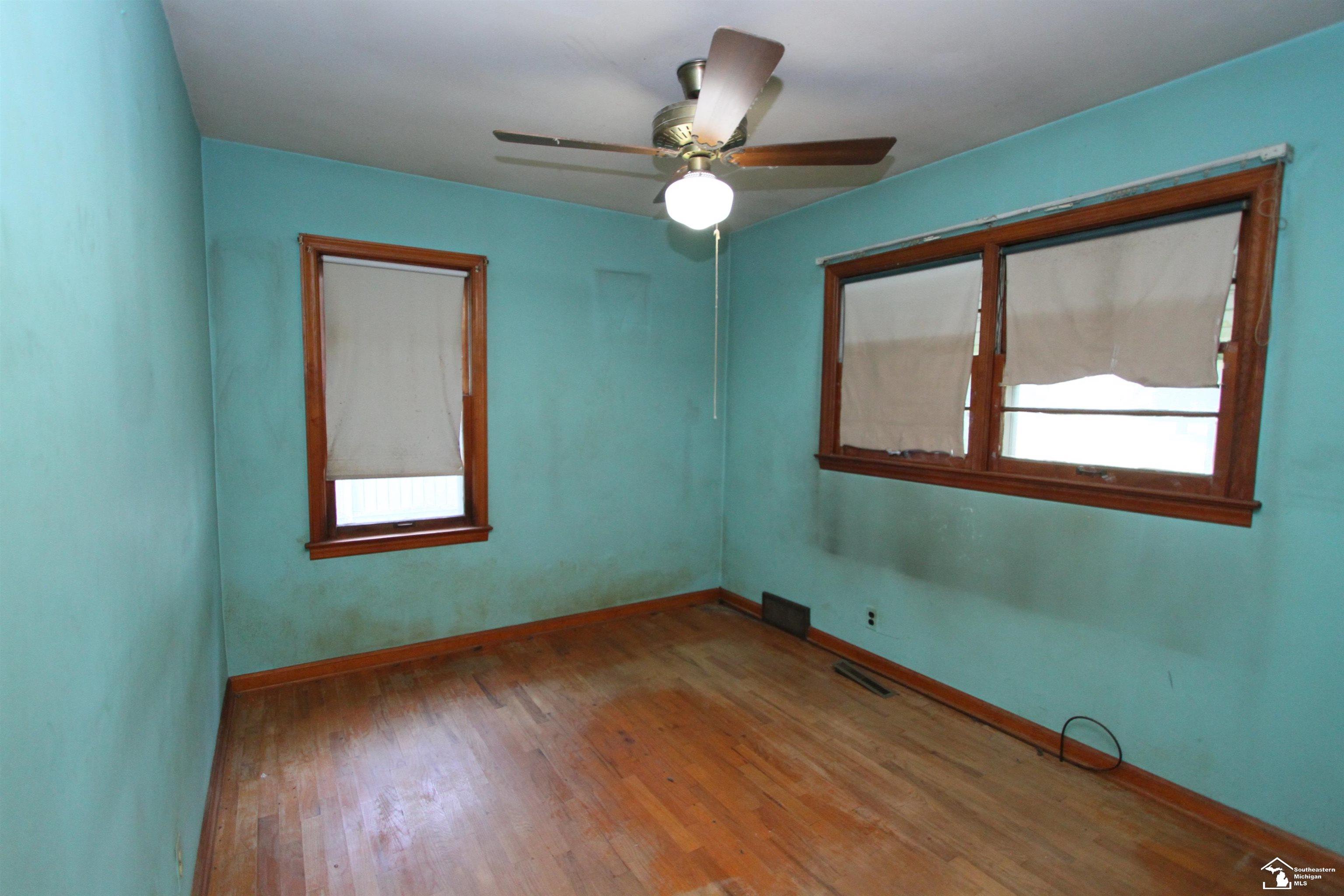 15439 Keegan Road Monroe, MI 48161 - Photo 8 of 23 50181702-c6b13382-89b7-44c7-ac60-5c06b698c0ed.JPG