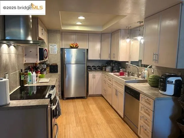 $699,000 | 55 Turtle Creek Street, Oakland, CA 94605