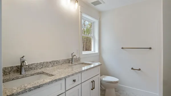$924,900 | 187 North Main Street, Salem, NH 03079