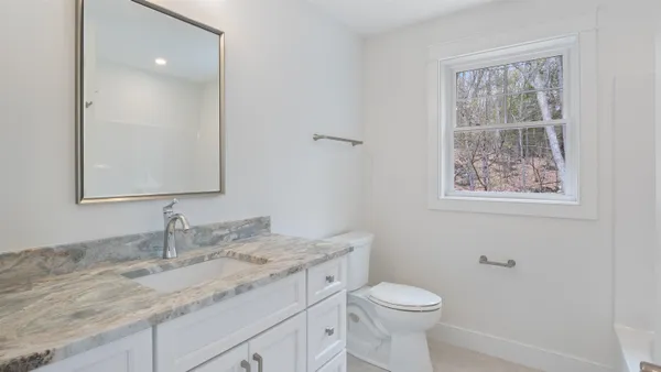$924,900 | 187 North Main Street, Salem, NH 03079