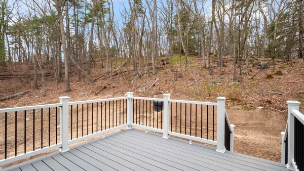 $924,900 | 187 North Main Street, Salem, NH 03079
