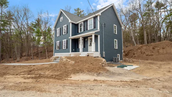 $924,900 | 187 North Main Street, Salem, NH 03079
